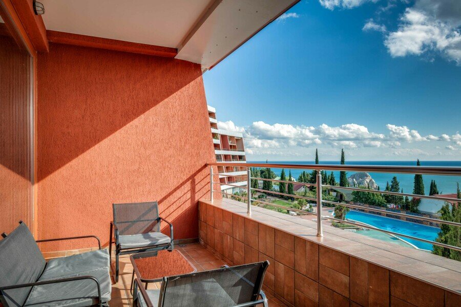 Гостиница Фамилия Делюкс Гурзуф