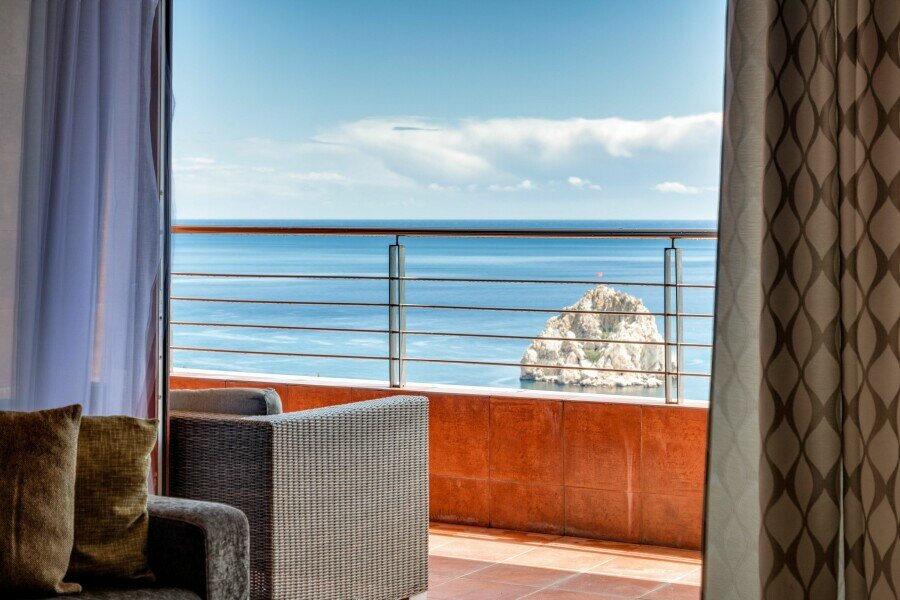 Гостиница Фамилия Делюкс Гурзуф