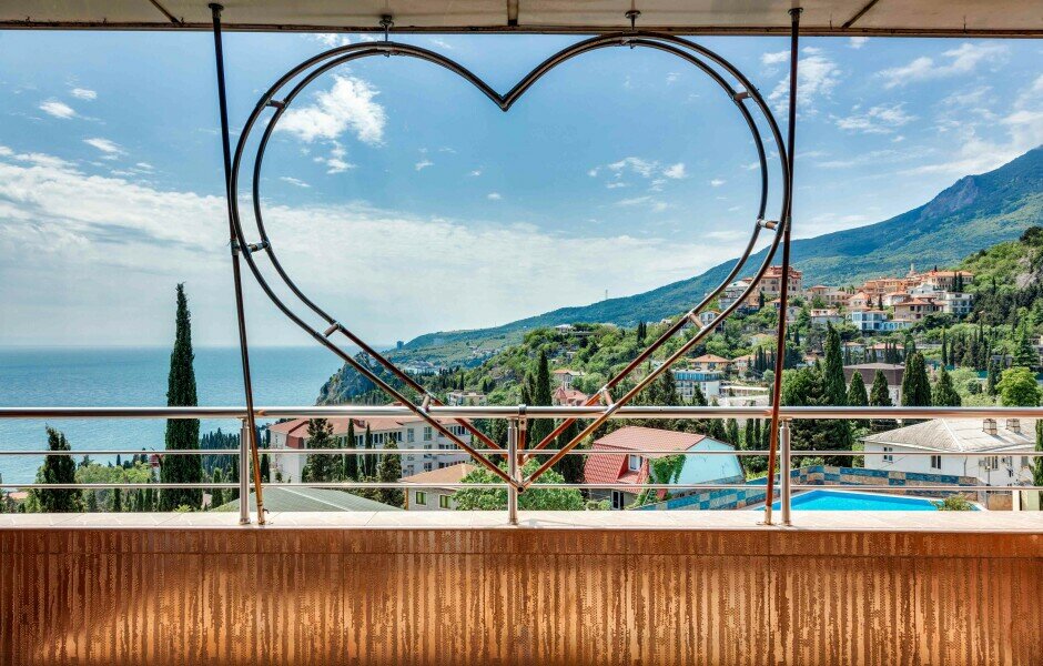 Гостиница Фамилия Делюкс Гурзуф