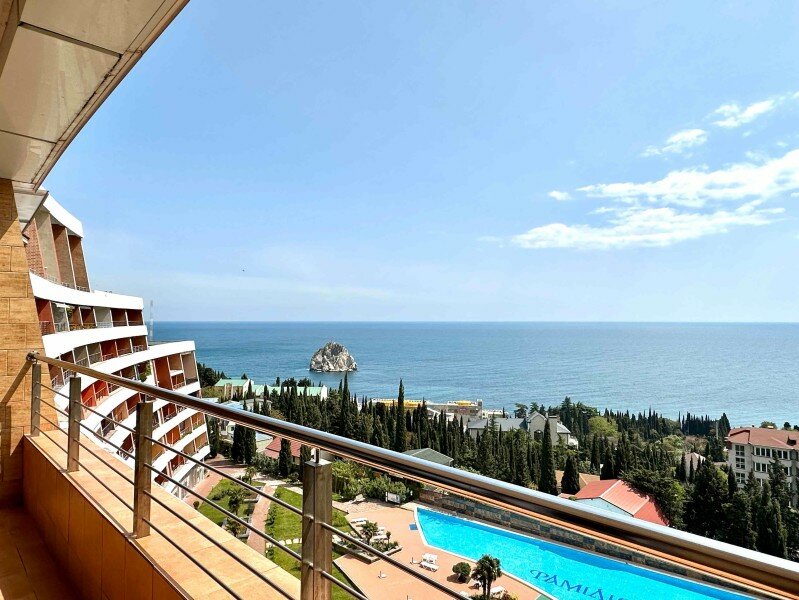 Гостиница Фамилия Делюкс Гурзуф