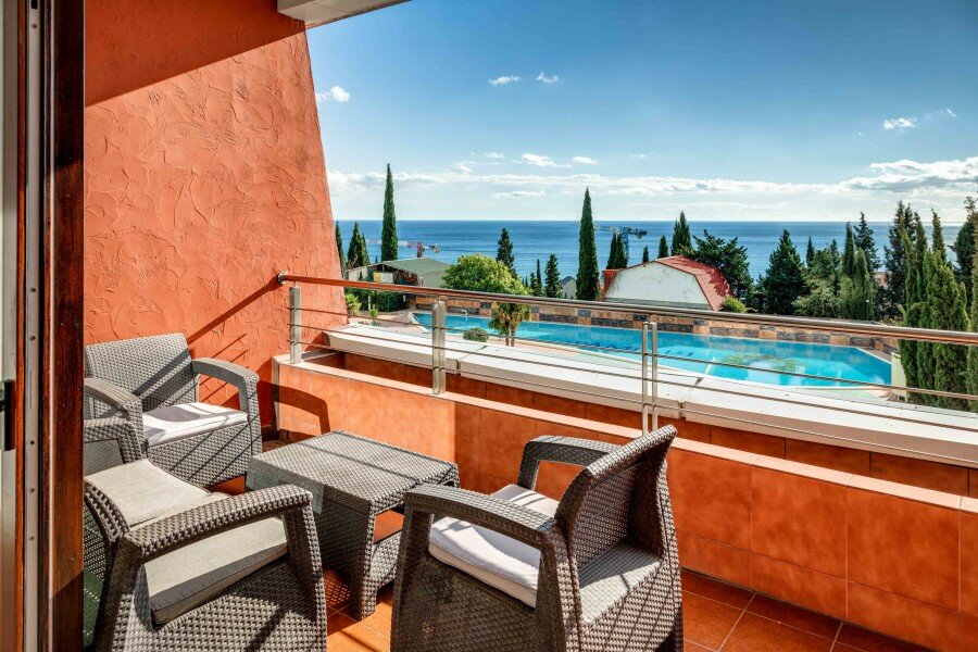 Гостиница Фамилия Делюкс Гурзуф