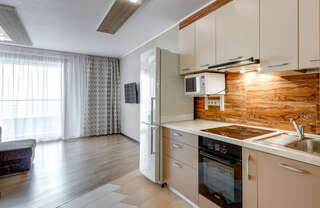 Гостиница Фамилия Делюкс Гурзуф Апартаменты с двумя спальнями №152 на 8 этаже-2