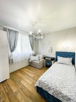 Гостиница Фамилия Делюкс Гурзуф Апартаменты King Size с четырьмя спальнями и видом на море № 182 на 10 этаже-8