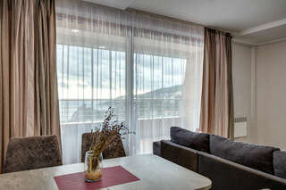 Гостиница Фамилия Делюкс Гурзуф Апартаменты с двумя спальнями и видом на море №162 на 8 этаже-4