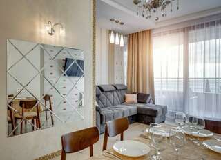 Гостиница Фамилия Делюкс Гурзуф Апартаменты-студия с видом на море-1