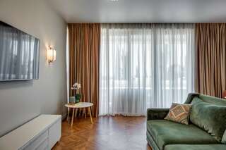 Гостиница Фамилия Делюкс Гурзуф Апартаменты с двумя спальнями и гостиной №14 на 2 этаже-7