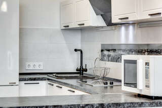 Гостиница Фамилия Делюкс Гурзуф Апартаменты с двумя спальнями и гостиной №90 на 5 этаже.-11