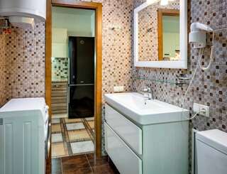 Гостиница Фамилия Делюкс Гурзуф Апартаменты с двумя спальнями и видом на море №114 на 6 этаже-5