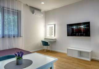 Гостиница Фамилия Делюкс Гурзуф Апартаменты с видом на море-4