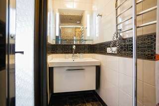 Гостиница Фамилия Делюкс Гурзуф Апартаменты King Size с двумя спальнями и видом на море №119 на 6 этаже-9