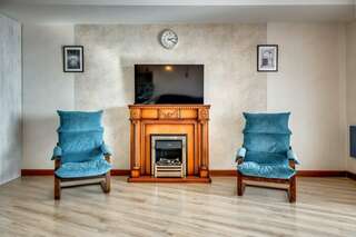 Гостиница Фамилия Делюкс Гурзуф Апартаменты с видом на море-3