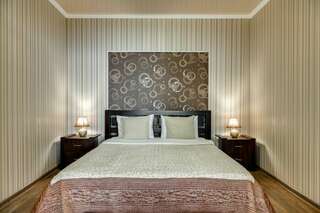 Гостиница Фамилия Делюкс Гурзуф Апартаменты с видом на море-10