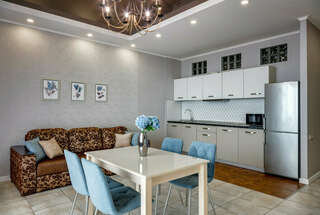 Гостиница Фамилия Делюкс Гурзуф Апартаменты с видом на море-13