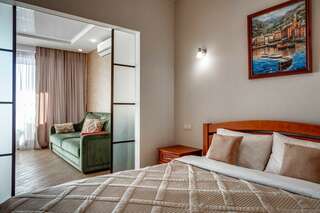 Гостиница Фамилия Делюкс Гурзуф Апартаменты с двумя спальнями и гостиной № 157 на 8 этаже-3