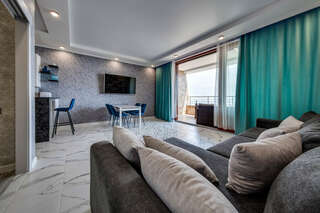 Гостиница Фамилия Делюкс Гурзуф Апартаменты Делюкс с двумя спальнями и видом на море №59 на 4 этаже-6