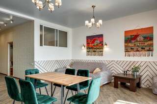 Гостиница Фамилия Делюкс Гурзуф Апартаменты с двумя спальнями и гостиной №24-2