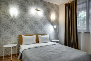 Гостиница Фамилия Делюкс Гурзуф Апартаменты с двумя спальнями и гостиной №11-7