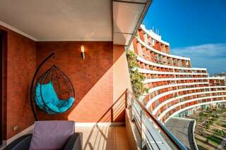 Гостиница Фамилия Делюкс Гурзуф Апартаменты Делюкс с двумя спальнями и видом на море №131-17