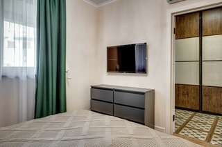 Гостиница Фамилия Делюкс Гурзуф Апартаменты Делюкс с двумя спальнями и видом на море №131-3