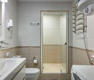 Гостиница Фамилия Делюкс Гурзуф Апартаменты с двумя спальнями и видом на море №120 на 6 этаже-15