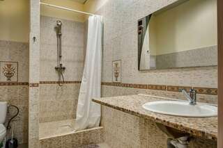 Гостиница Фамилия Делюкс Гурзуф Апартаменты с балконом-2