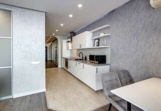 Гостиница Фамилия Делюкс Гурзуф Апартаменты с двумя спальнями и гостиной №155-7