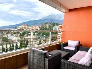 Гостиница Фамилия Делюкс Гурзуф Апартаменты с видом на море-1