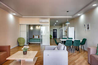 Гостиница Фамилия Делюкс Гурзуф Апартаменты с двумя спальнями и гостиной №11-4