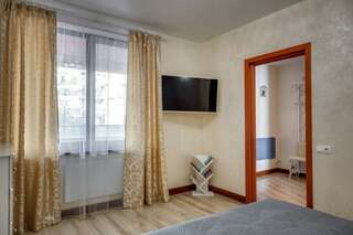 Гостиница Фамилия Делюкс Гурзуф Апартаменты Делюкс с одной спальней и видом на море №117-3