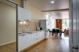 Гостиница Фамилия Делюкс Гурзуф Апартаменты с двумя спальнями и гостиной №11-6