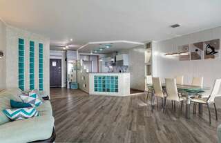 Гостиница Фамилия Делюкс Гурзуф Апартаменты King Size с одной спальней и видом на море №163 на 8 этаже-6