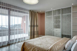 Гостиница Фамилия Делюкс Гурзуф Апартаменты King Size с двумя спальнями и видом на море №94-6