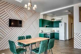 Гостиница Фамилия Делюкс Гурзуф Апартаменты с двумя спальнями и гостиной №24-1