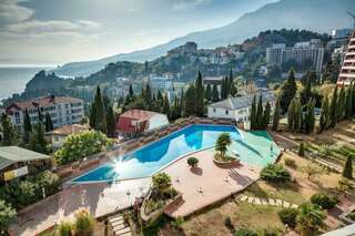 Гостиница Фамилия Делюкс Гурзуф Апартаменты-1