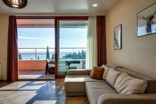 Гостиница Фамилия Делюкс Гурзуф Апартаменты с двумя спальнями и гостиной №48 на 3 этаже-10