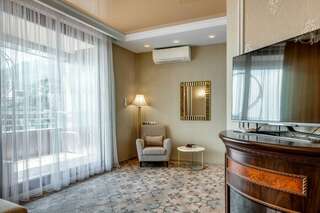 Гостиница Фамилия Делюкс Гурзуф Апартаменты с видом на море-12