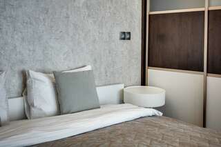 Гостиница Фамилия Делюкс Гурзуф Апартаменты с двумя спальнями и гостиной №155-10