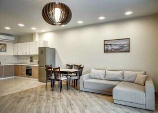 Гостиница Фамилия Делюкс Гурзуф Апартаменты с двумя спальнями и гостиной №23 на 2 этаже-7