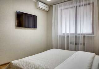 Гостиница Фамилия Делюкс Гурзуф Апартаменты Делюкс с одной спальней и видом на море №72-11