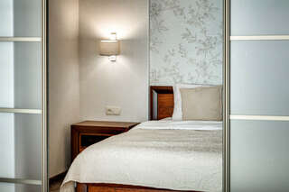 Гостиница Фамилия Делюкс Гурзуф Апартаменты с двумя спальнями и видом на море №114 на 6 этаже-10