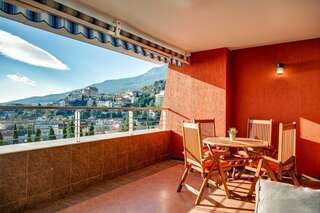 Гостиница Фамилия Делюкс Гурзуф Апартаменты Делюкс с одной спальней и видом на море №96-18