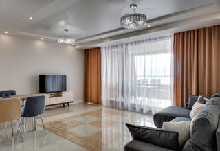 Гостиница Фамилия Делюкс Гурзуф Апартаменты King Size с двумя спальнями и видом на море №94-3