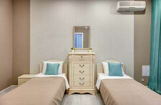 Гостиница Фамилия Делюкс Гурзуф Апартаменты с двумя спальнями №38 на 3 этаже-7