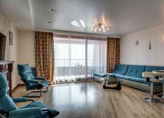 Гостиница Фамилия Делюкс Гурзуф Апартаменты с видом на море-1