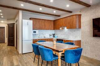 Гостиница Фамилия Делюкс Гурзуф Апартаменты с видом на море-2