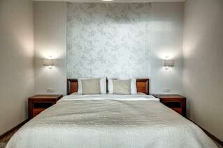 Гостиница Фамилия Делюкс Гурзуф Апартаменты с видом на море-4