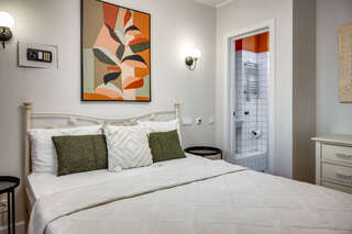 Гостиница Фамилия Делюкс Гурзуф Апартаменты с двумя спальнями и видом на море №102 на 5 этаже-3