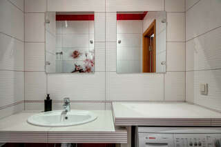 Гостиница Фамилия Делюкс Гурзуф Апартаменты с двумя спальнями и видом на море №98-15