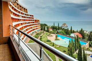 Гостиница Фамилия Делюкс Гурзуф Апартаменты с видом на море-7