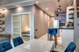 Гостиница Фамилия Делюкс Гурзуф Апартаменты Делюкс с двумя спальнями и видом на море №59 на 4 этаже-3